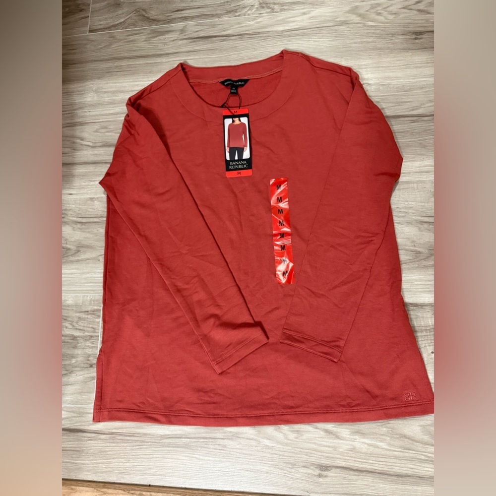 Banana Republic women's blouse, size M, long sleeve, orange
